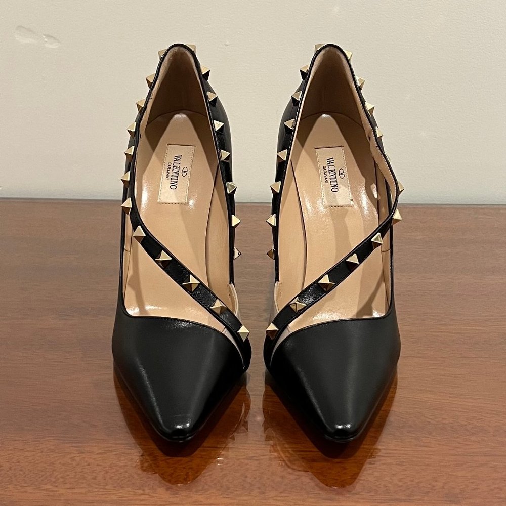 NIB Valentino Garavani Rockstud Leather d'Orsay Pumps - Picture 2 of 11